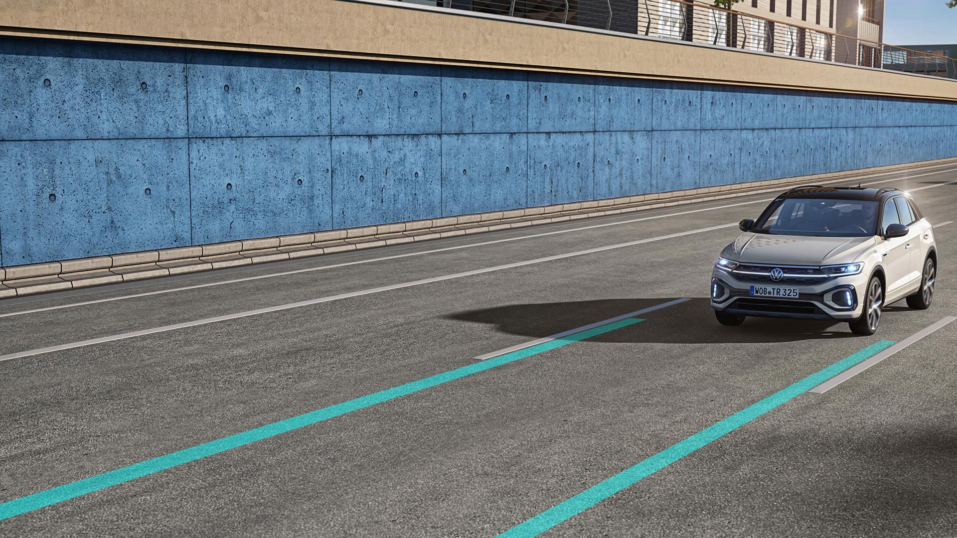 Grafik zeigt, wie der Lane Assist im T-Roc funktioniert.