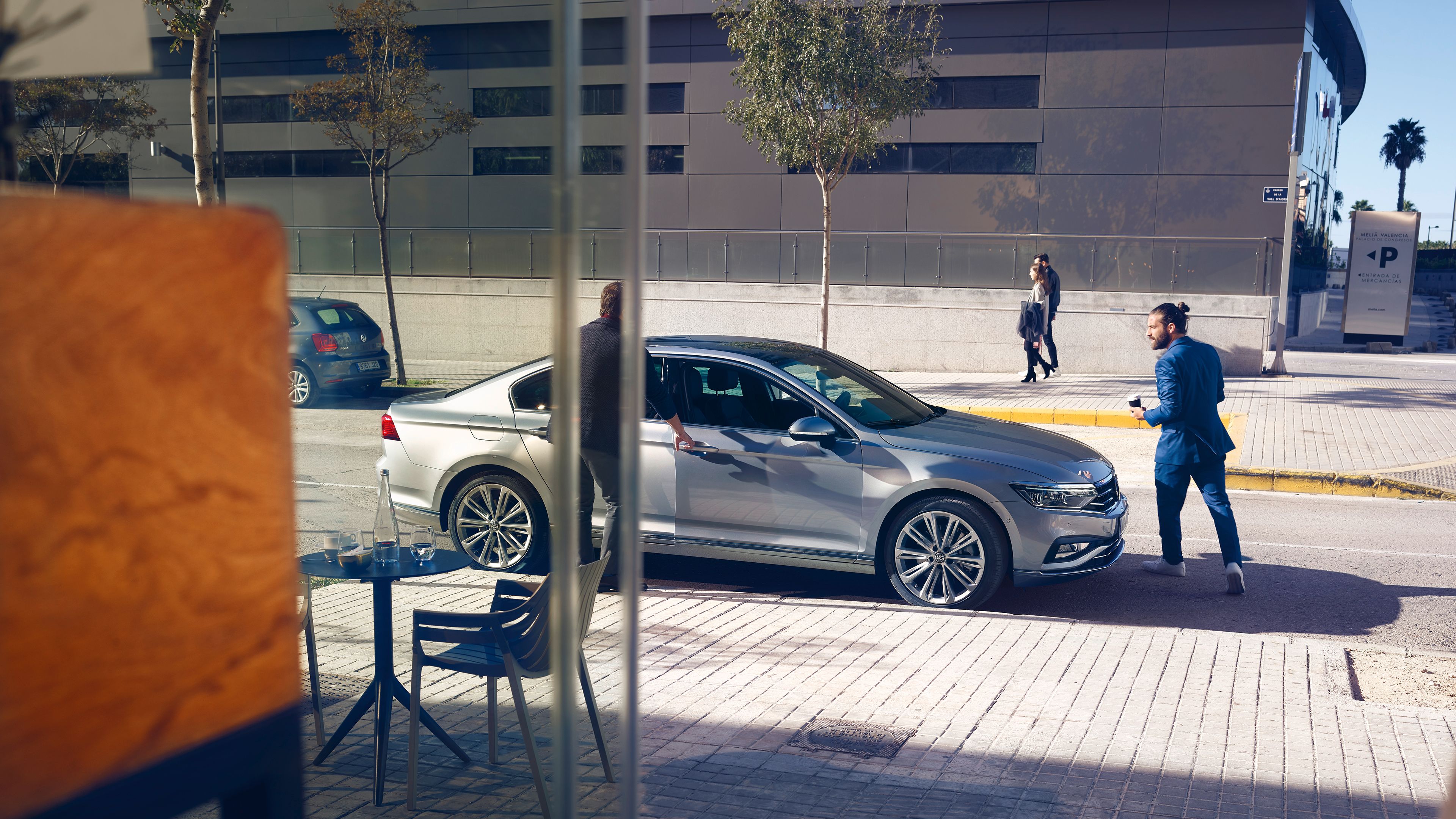vw volkswagen passat blau familie