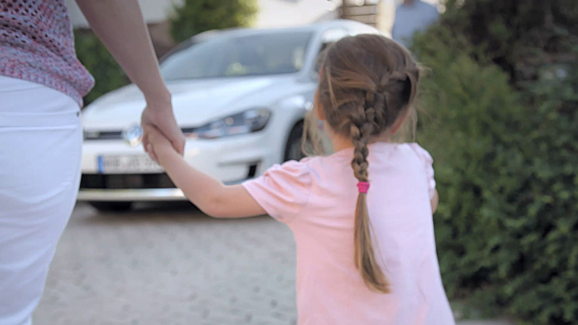 Der e-Golf ist ideal für Familie Kreppold