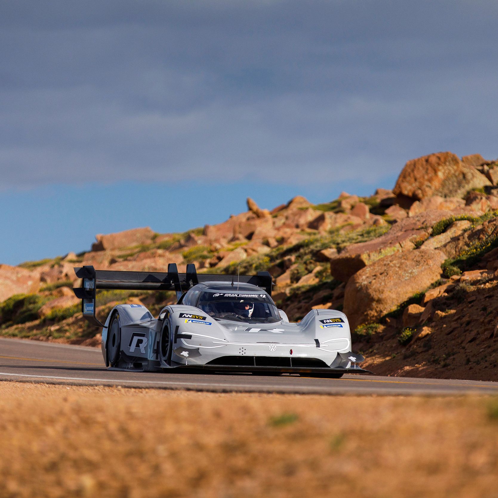 der ID. R Pikes Peak